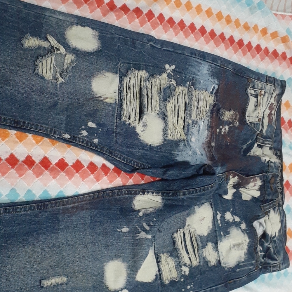 Jeans - Picture 2 of 4